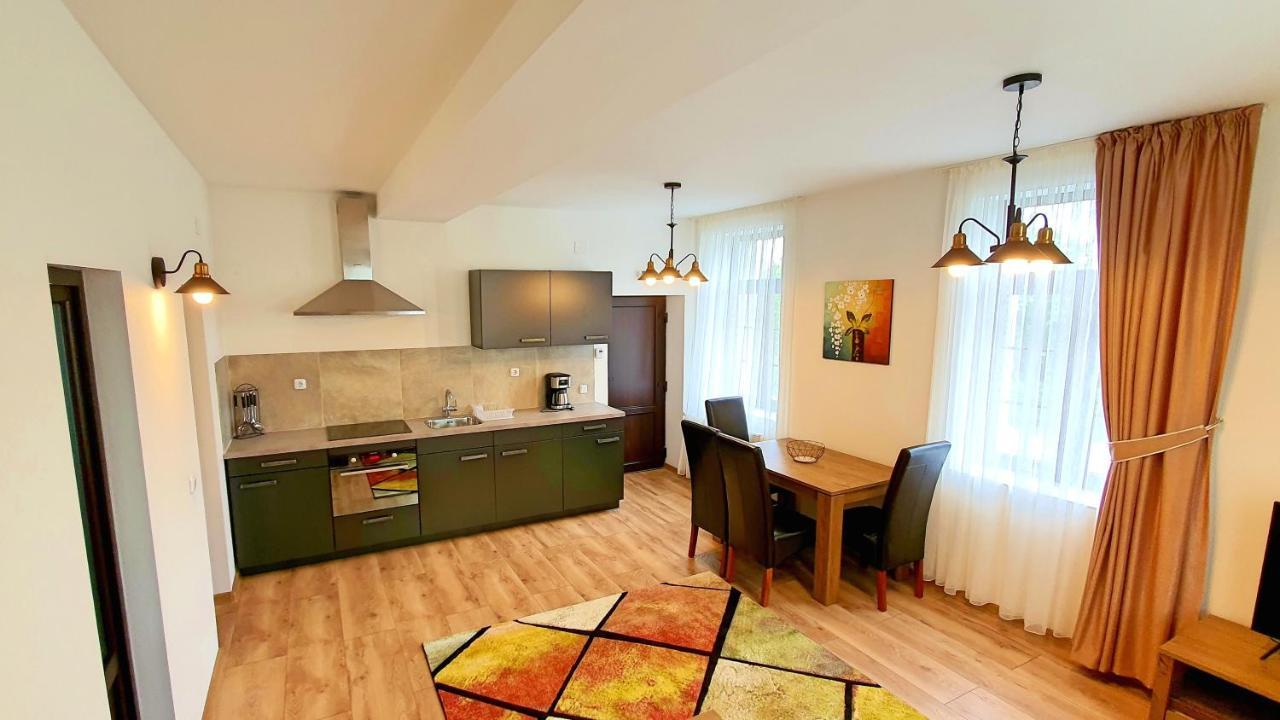 Zur Krone Aparthotel Widdershausen Ngoại thất bức ảnh