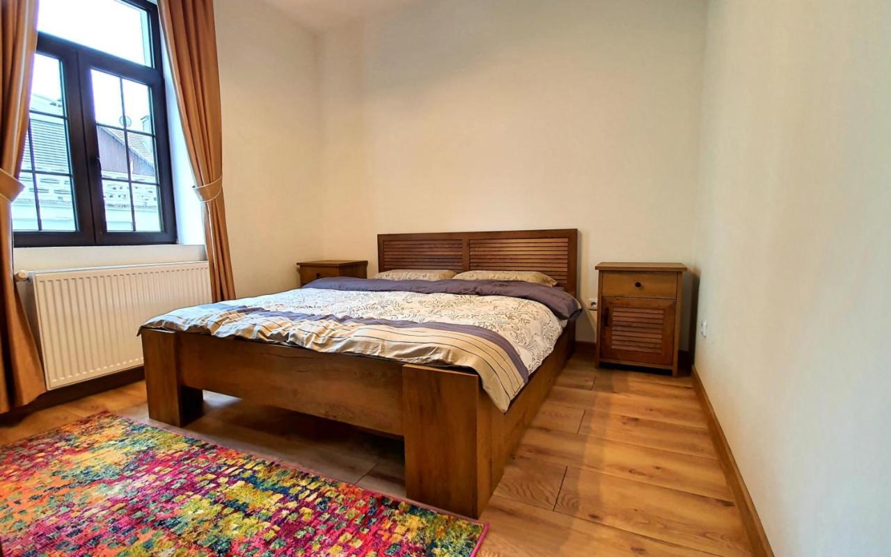Zur Krone Aparthotel Widdershausen Ngoại thất bức ảnh