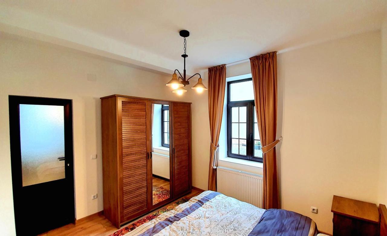 Zur Krone Aparthotel Widdershausen Ngoại thất bức ảnh