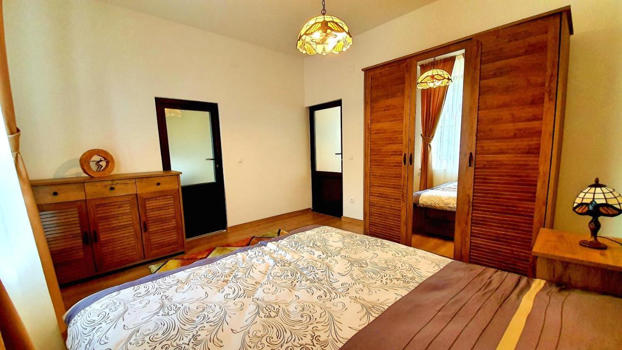 Zur Krone Aparthotel Widdershausen Ngoại thất bức ảnh